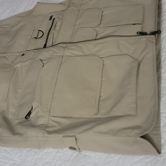 5.11 Tactical Utility Vest Multipocket Outdoor Camping Gear Size L - Picture 12 of 13